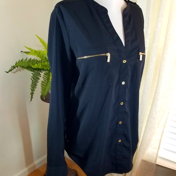 Calvin Klein Tops - Calvin Klein  sz med top,blouse,shirt